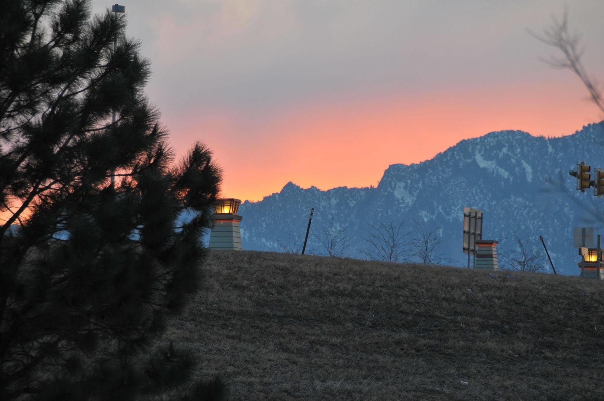 Hampton Inn Boulder/Louisville Esterno foto